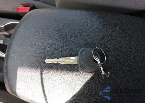 2013 Hyundai Elantra Gls из США, поврежденный, VIN 5NPDH4AE8DH229238